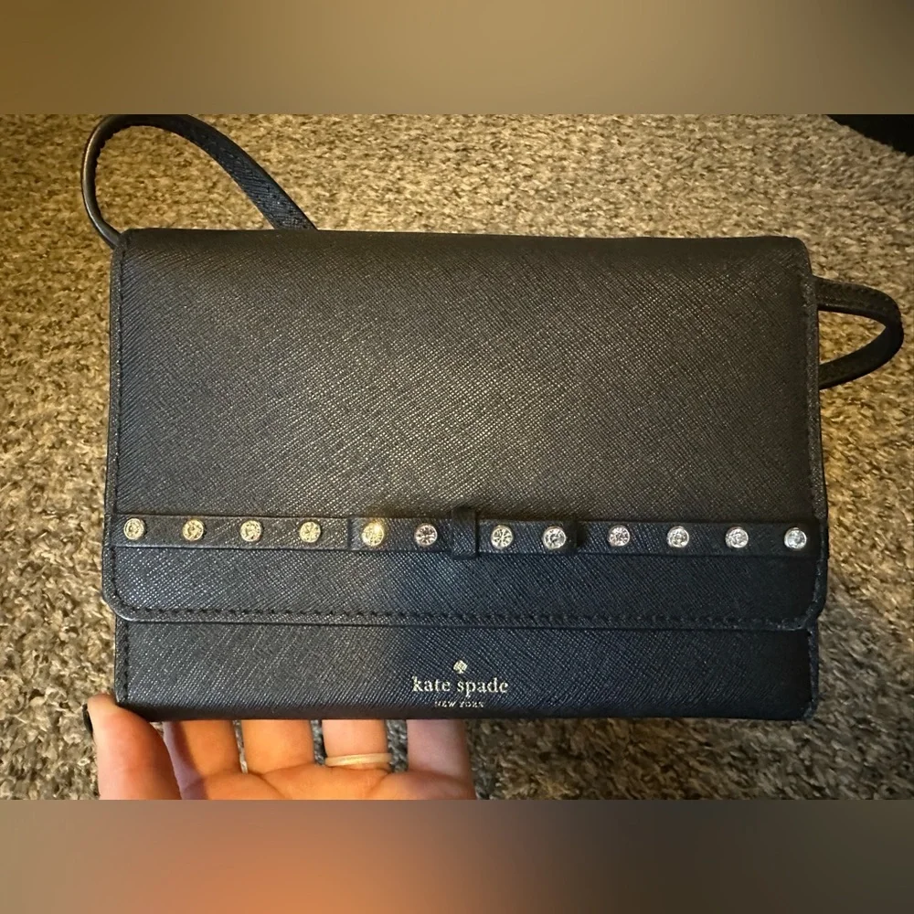 Kate Spade crossbody clutch - Picture 5 of 9